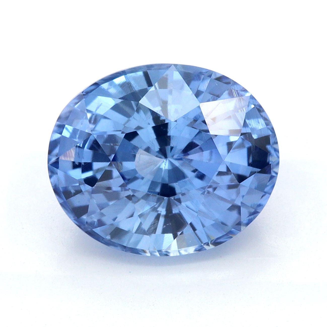 3.14 Karat Oval Form Sapphire Gemstone 3.14 Karat Oval Form Sapphire Gemstone