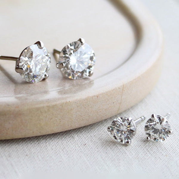 Diamond_stud_earrings Diamond_stud_earrings