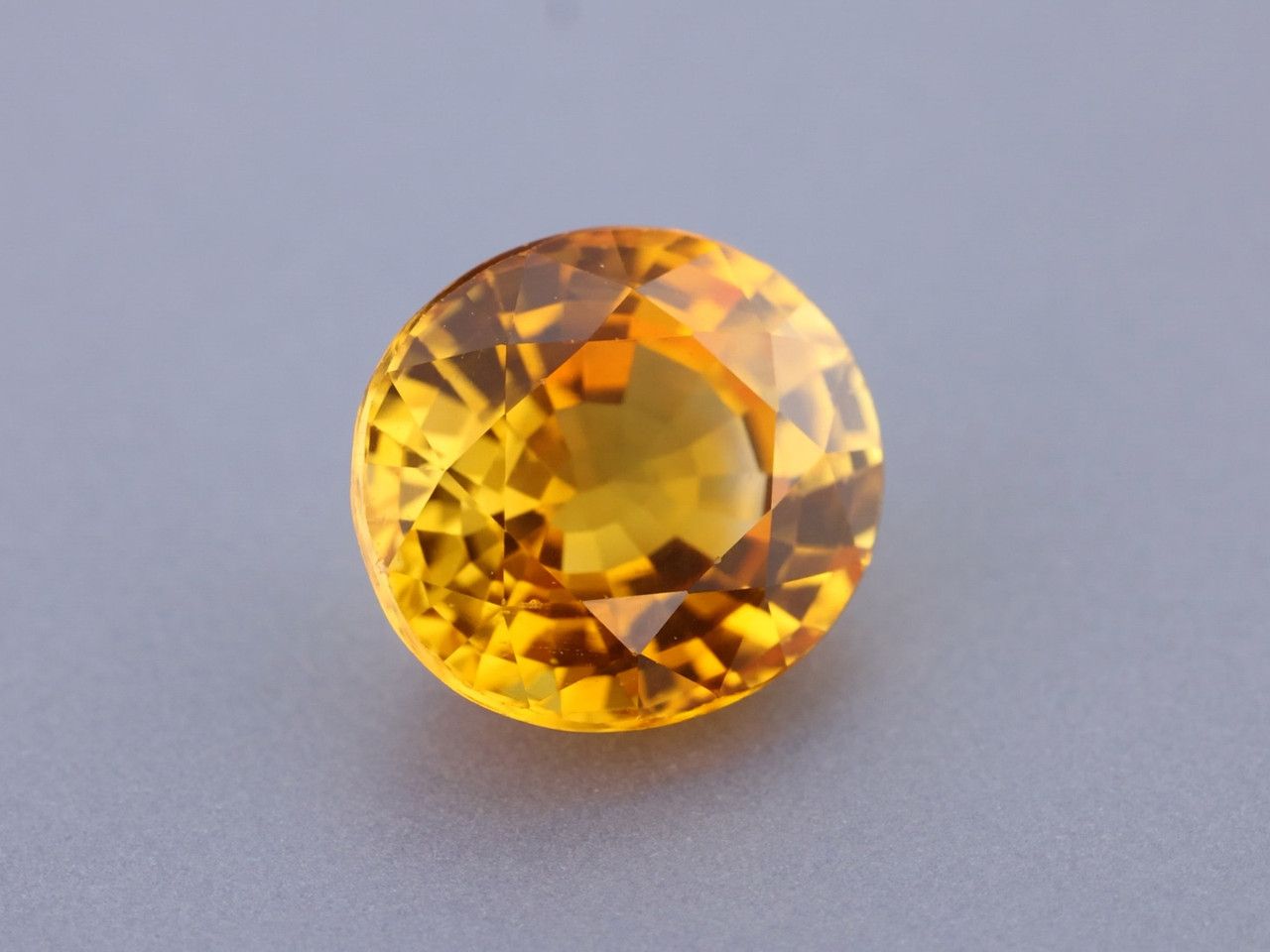 2.33 Carat Oval Shape Sapphire Gemstone 2.33 Carat Oval Shape Sapphire Gemstone