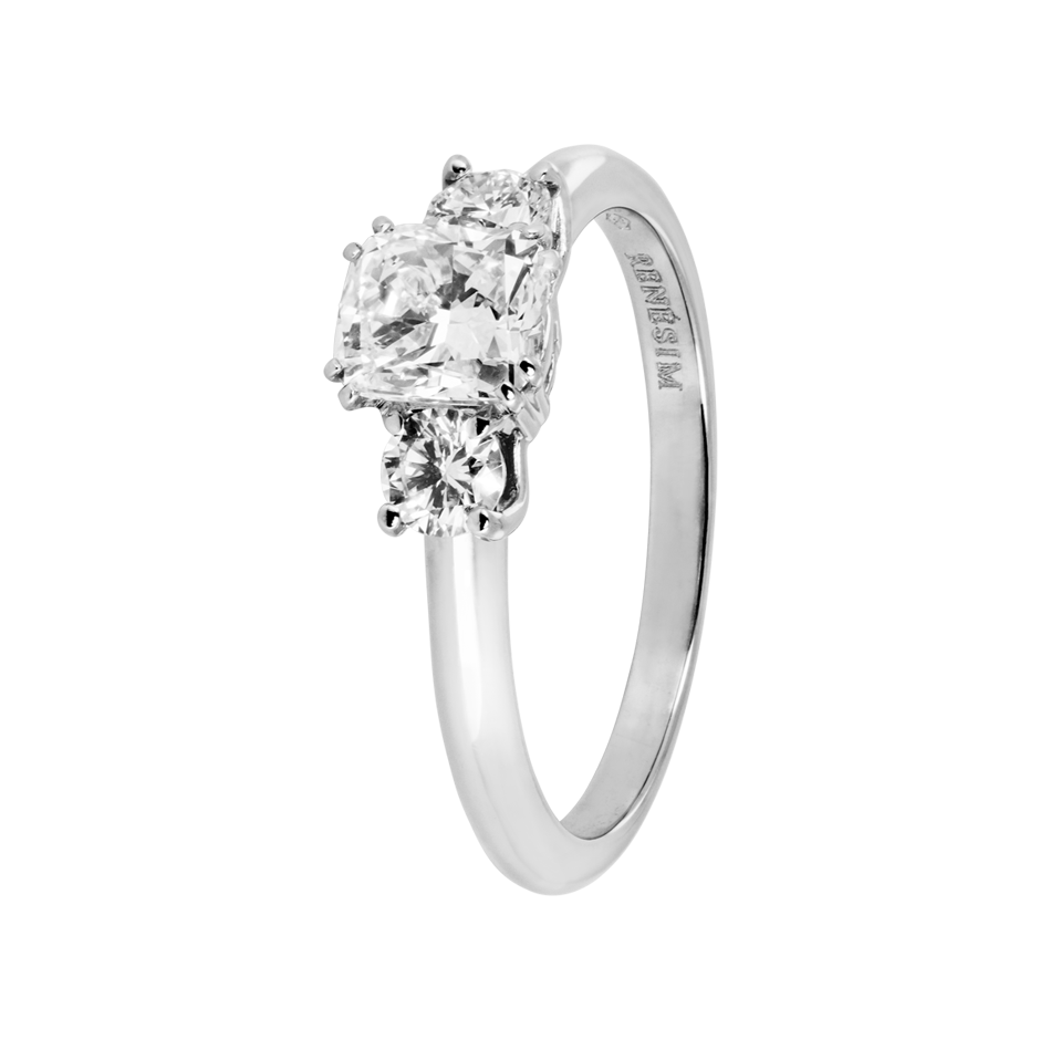 white gold - cushion white gold - cushion