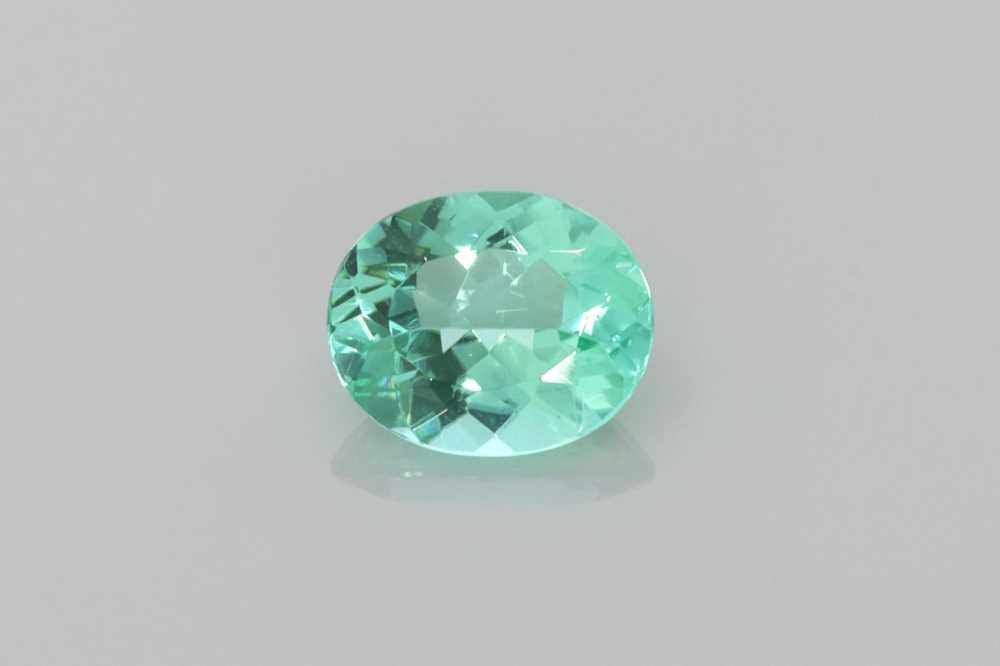 0.52 Carato Ovale Forma Tourmaline Gemstone