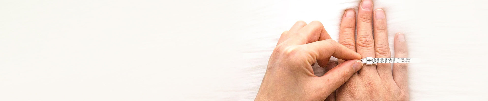 Wedding_ring_which_hand_is_the_right