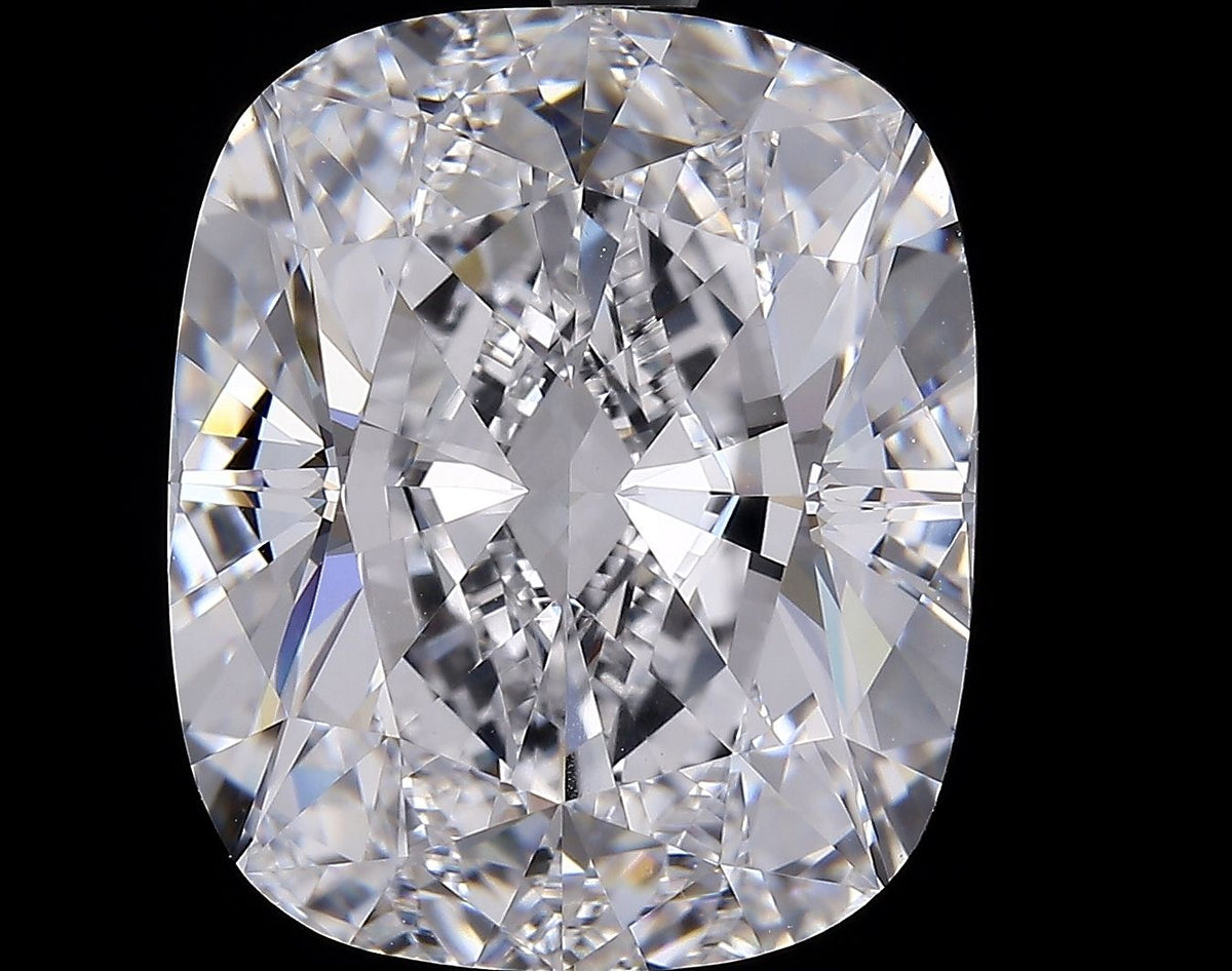 8.01 Karat Kissen Form Naturdiamant