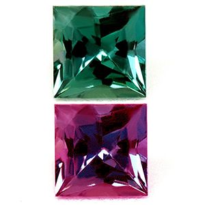 0.24 Carat Carré Formulaire Alexandrite Gemstone
